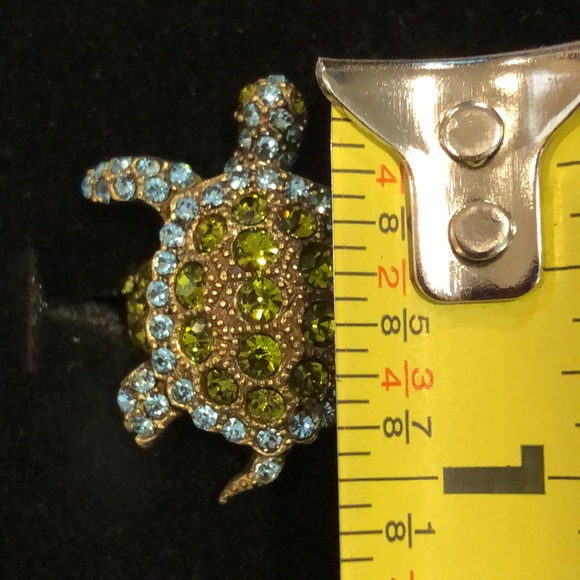 HEIDI DAUS Green Blue Swarovski Crystal Accented Turtle Ring Sz 10 - Picture 3 of 15